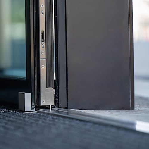 Energy-efficient sliding door ST PRO Green with ES PROLINE