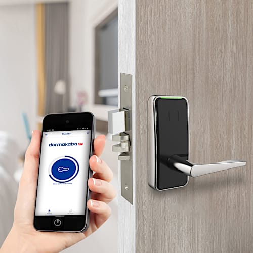 Saffire LX Door