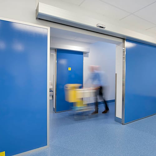 AL_1001_Mater_Hospital_1200x1200_AU.jpg