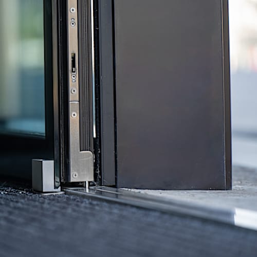 Energy-efficient sliding door ST PRO Green with ES PROLINE