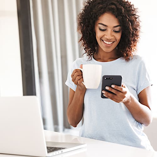 ladyreceiving access rights mobile access access by app