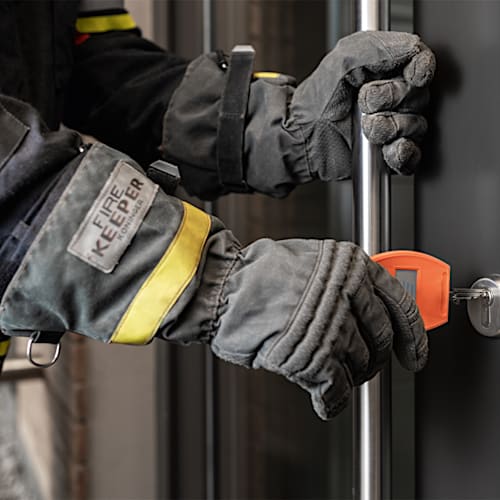 Lock cylinder with emergency key function (GF)