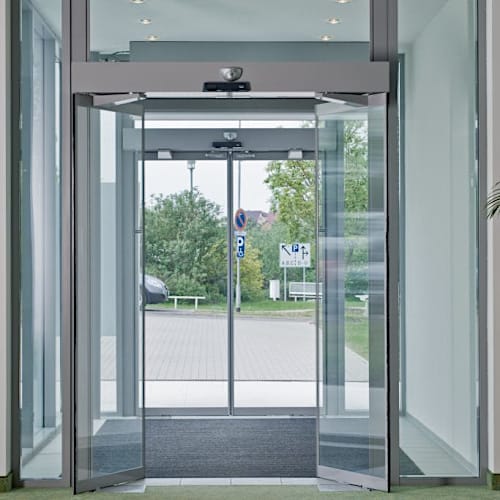 rst_automatic_space_saving_balance_door_1200x1200.jpg