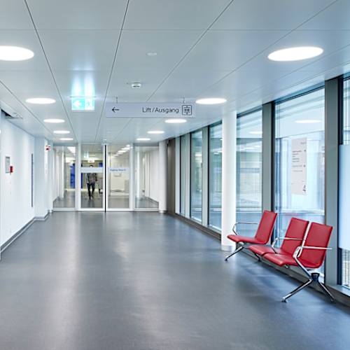 Steel fire doors with glass