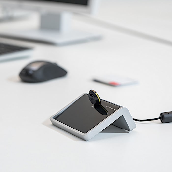 dormakaba desktop reader 91 08 (3)