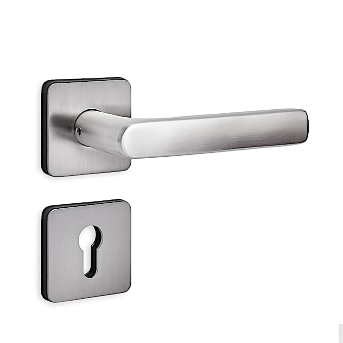 Fittings OGRO backplates and roses in the XEA design