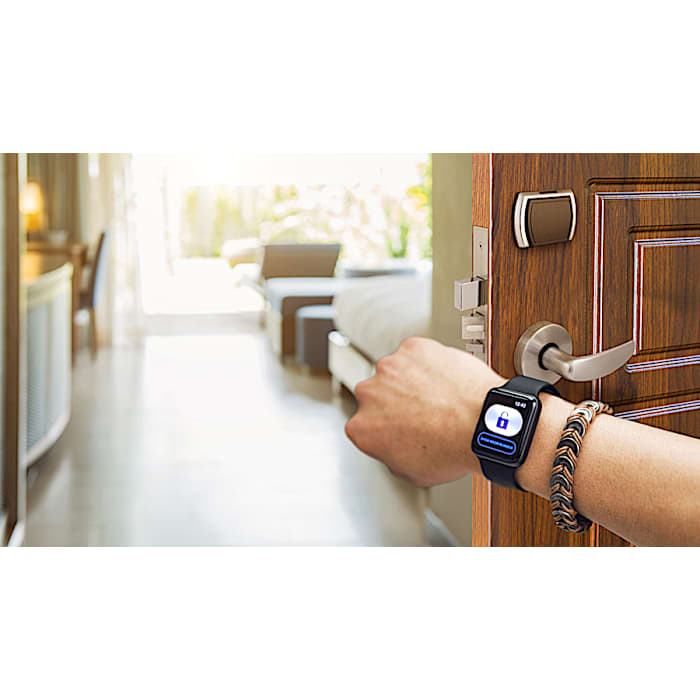 QuantumIV with Apple watch
