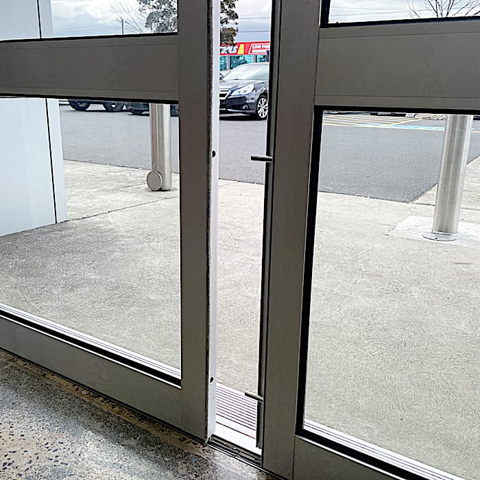 EL 301 Protect Door System - 1